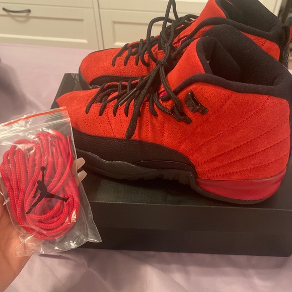 Jordan 12 reverse flu game - Picture 4 of 4